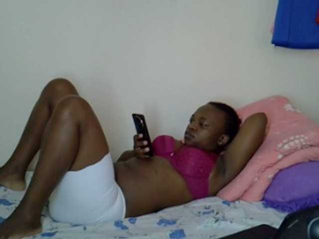 Sexxyboobies23 live cam on BongaCams