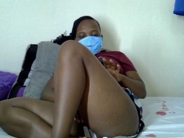 Sexxyboobies23 live cam on BongaCams