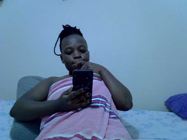 Sexxyboobies23 live cam on BongaCams