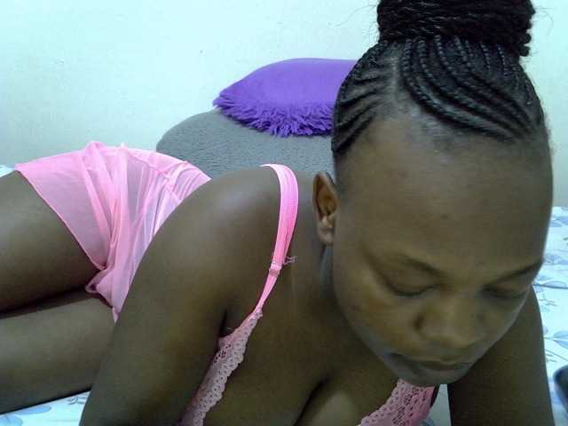 Sexxyboobies23 live cam on BongaCams