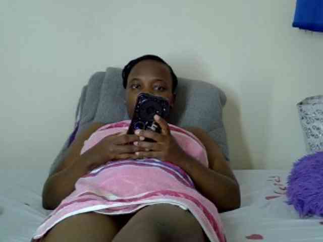 Sexxyboobies23 webcam