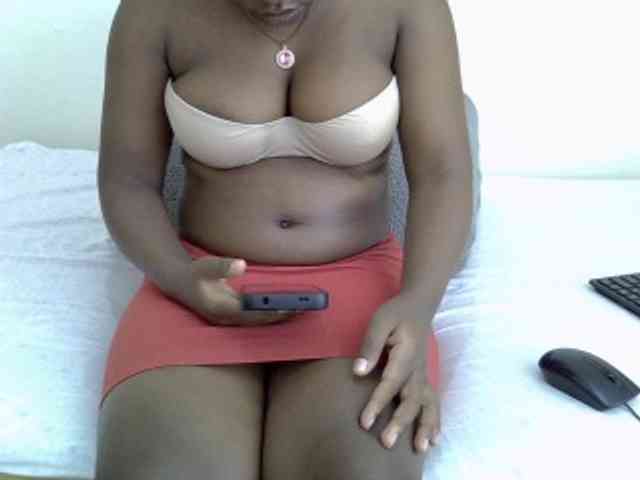 Sexxyboobies23 webcam