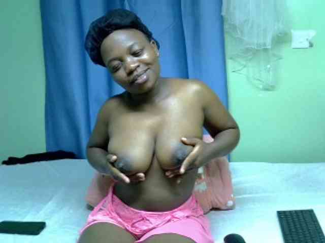 Sexxyboobies23 webcam