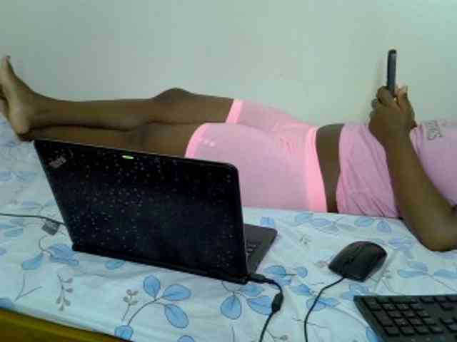 Sexxyboobies23 webcam