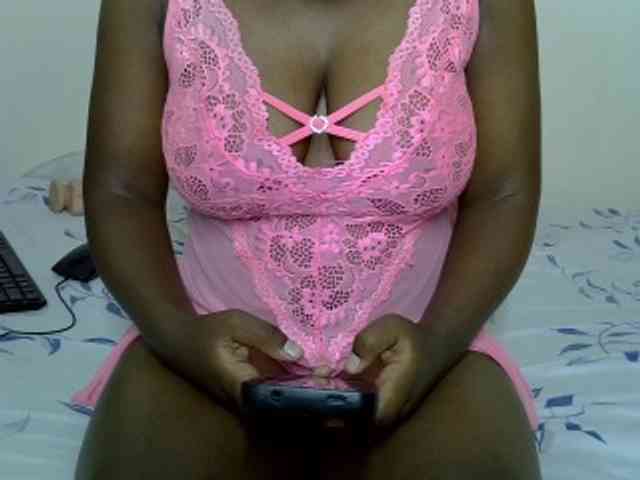 Sexxyboobies23 webcam