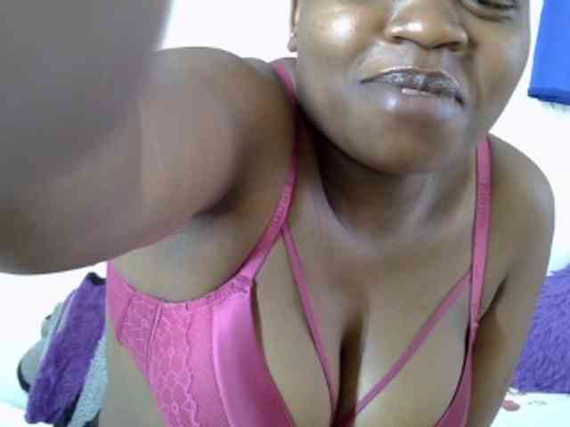 Sexxyboobies23