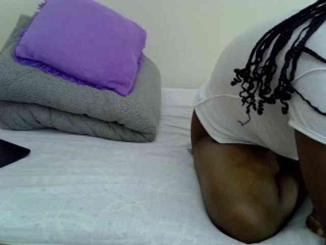 Sexxyboobies23 webcam