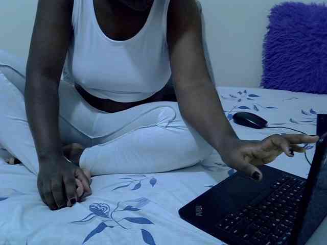 Sexxyboobies23