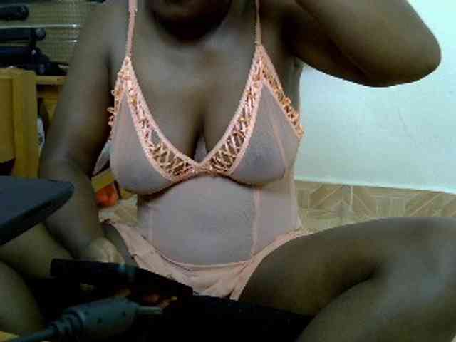 Sexxyboobies23 webcam