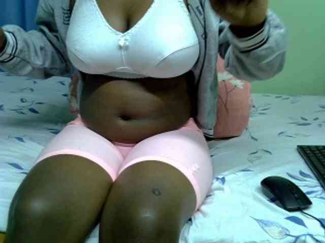 Sexxyboobies23
