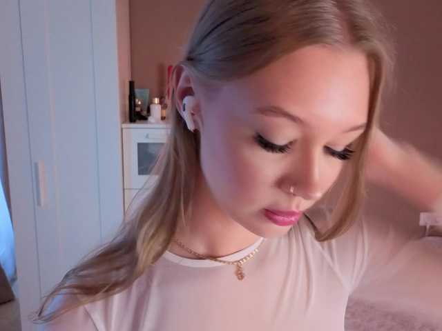 Mimimylove live webcam show