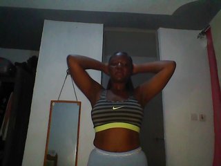 Cutequinebony's Live Webcam