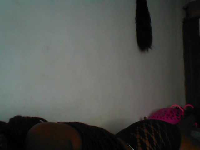 Cutequinebony live cam on BongaCams