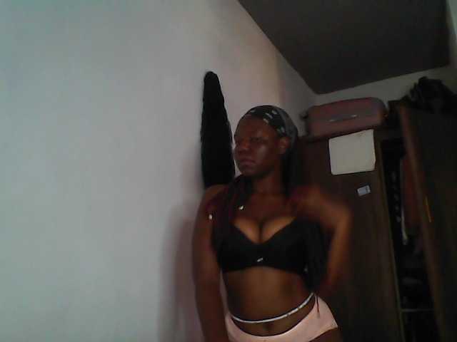 Cutequinebony