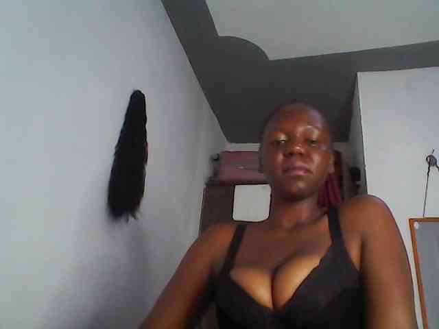 Cutequinebony Cutequinebony