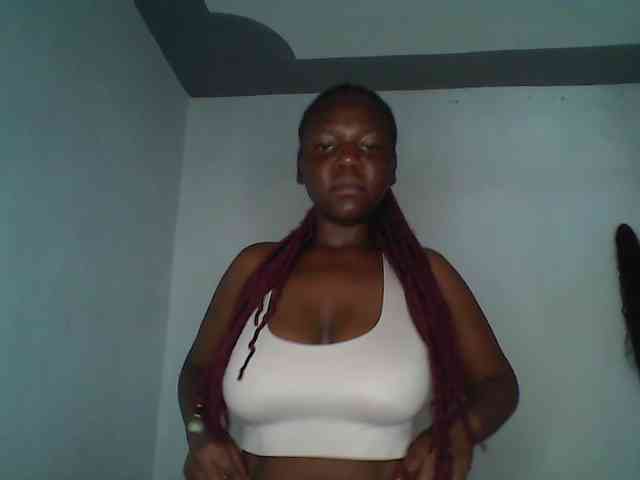 Cutequinebony webcam