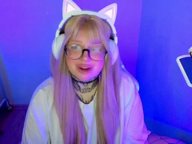 Chibiis live webcam show