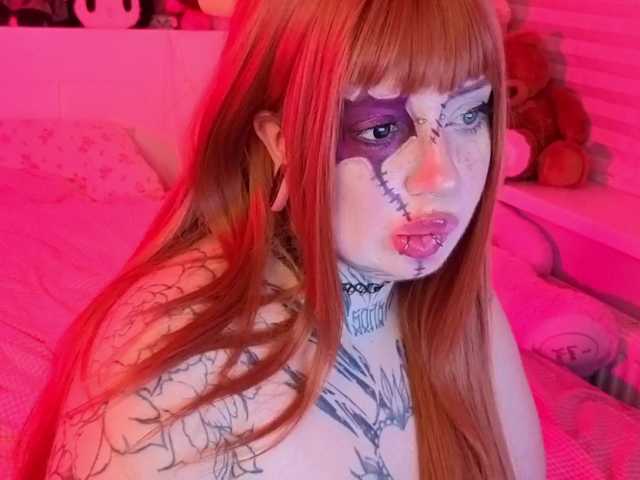 Chibiis live cam preview