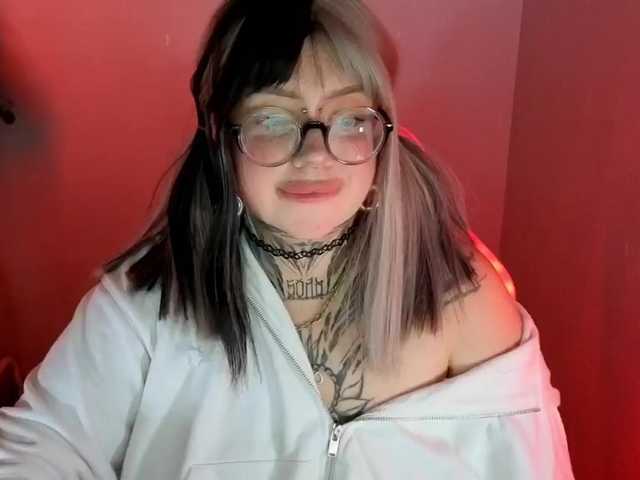Chibiis live cam on BongaCams