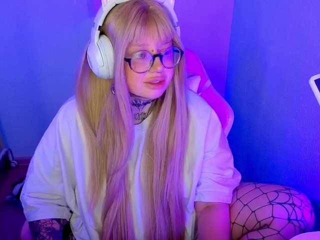 Chibiis live webcam show