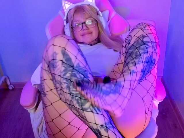 Chibiis live webcam show
