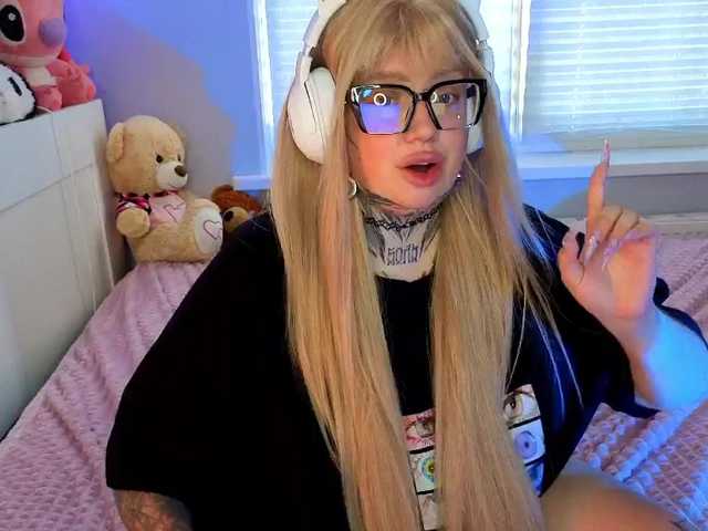 Chibiis live webcam show