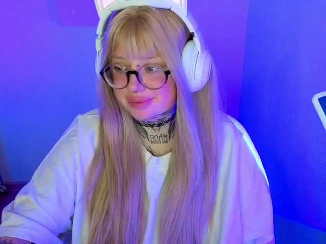 Chibiis live webcam show