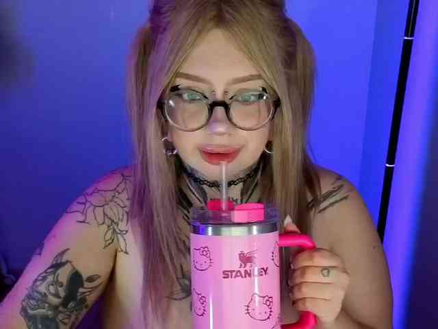 Chibiis Sex Cam Show