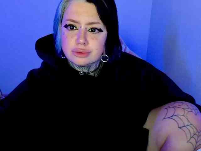 Chibiis Live Webcam on BongaCams