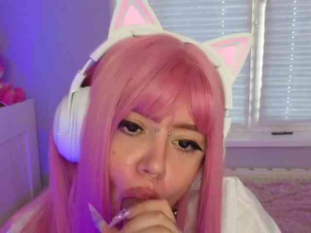 Chibiis Live Webcam on BongaCams