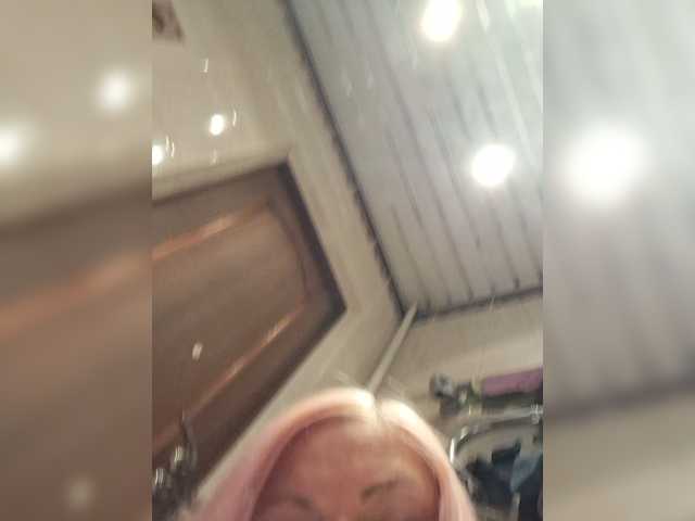 Hellollooll preview