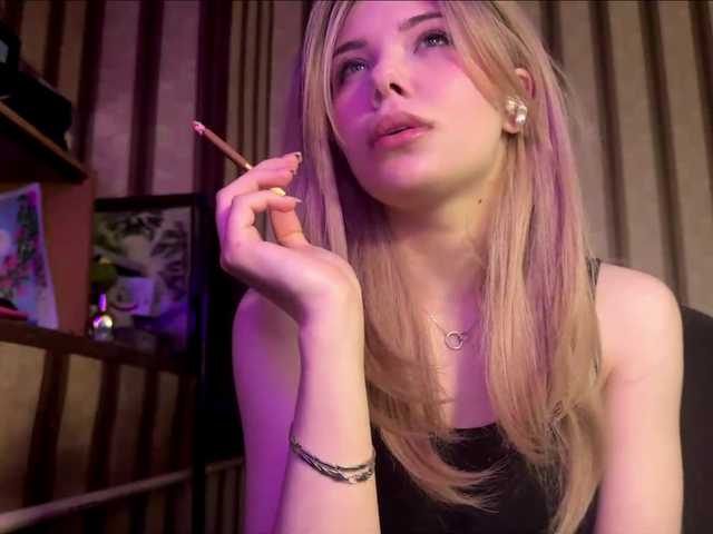 Live трансляция KittyMila - Runet.cam