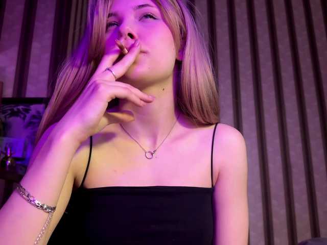 kittymila cam belle