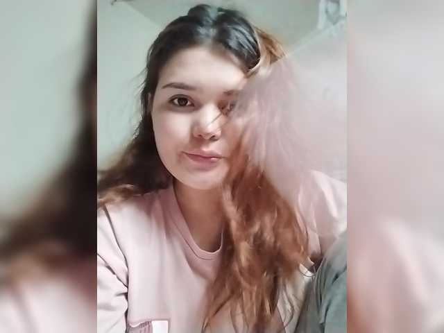 Udey2 live cam on BongaCams