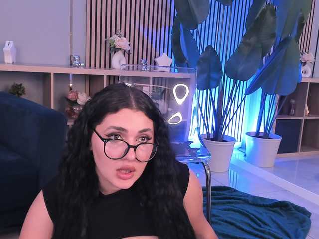 Boobzillaa live webcam show