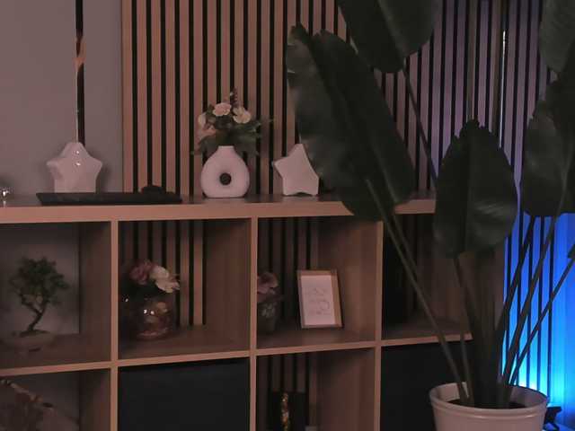 Boobzillaa live cam on BongaCams
