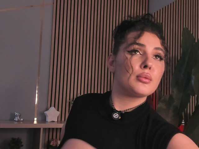 Boobzillaa live cam on BongaCams