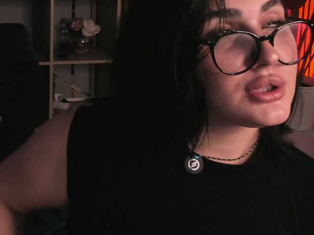 Boobzillaa live webcam show