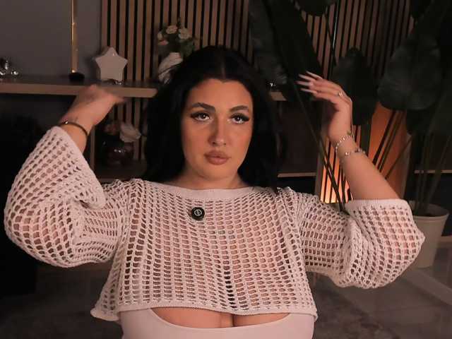 Boobzillaa live cam on BongaCams