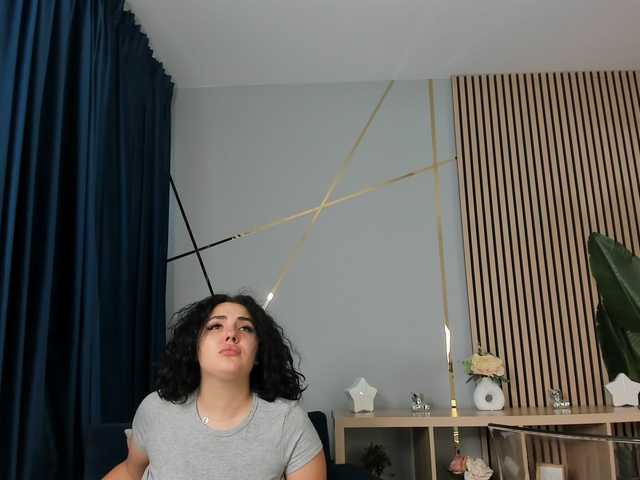 Boobzillaa live cam on BongaCams