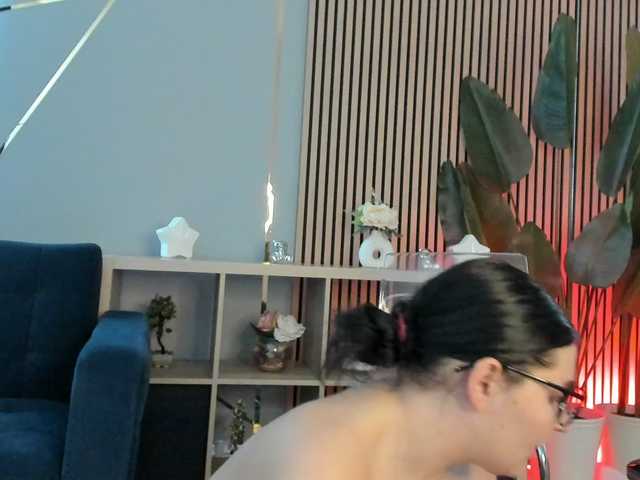 Boobzillaa live cam on BongaCams