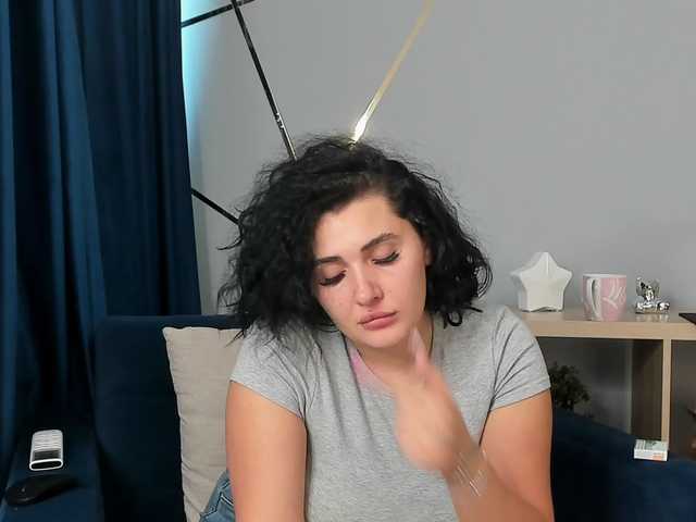 Boobzillaa live cam on BongaCams