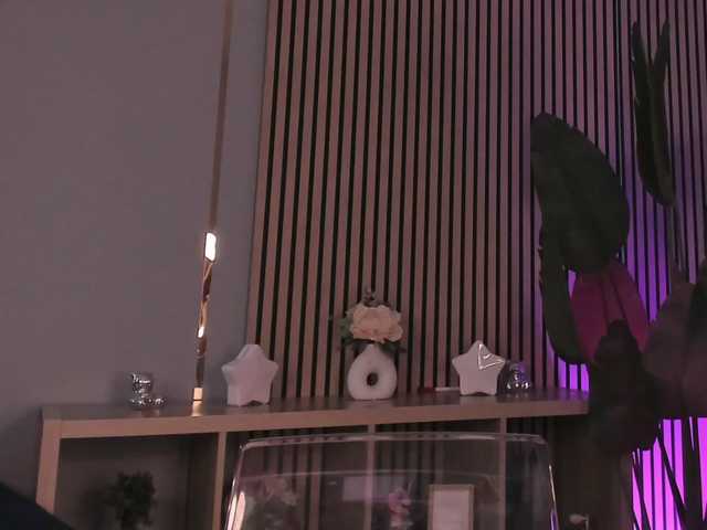 Boobzillaa live cam on BongaCams