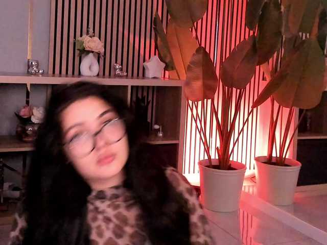 Boobzillaa live cam on BongaCams