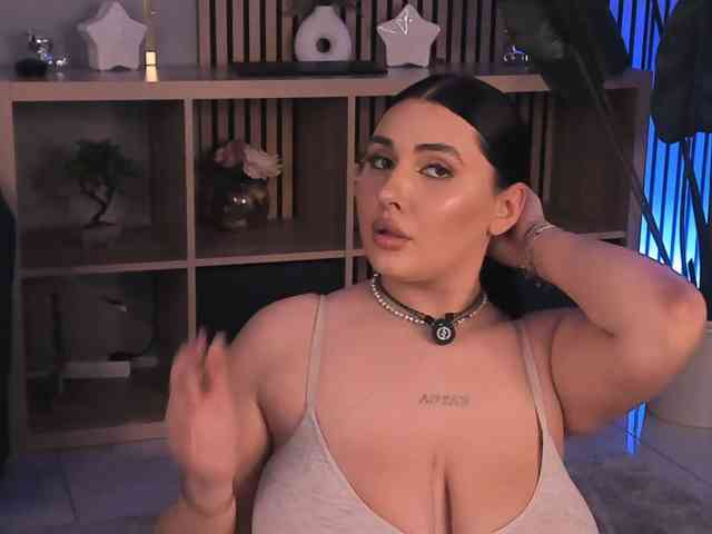 Boobzillaa