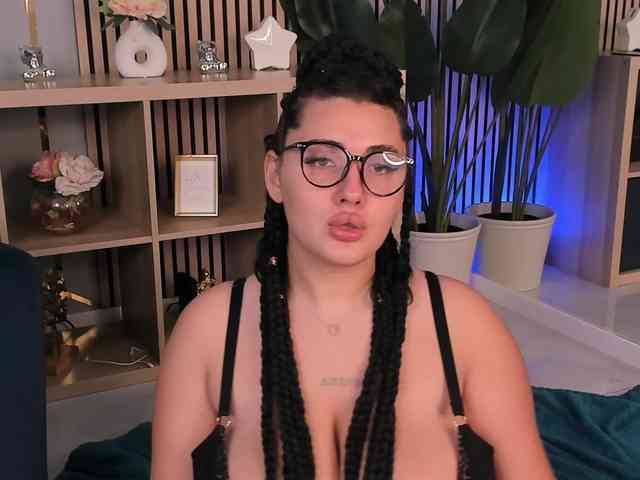 Boobzillaa webcam