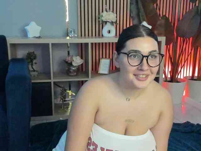 Boobzillaa webcam