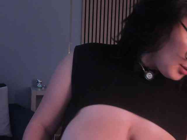 Boobzillaa
