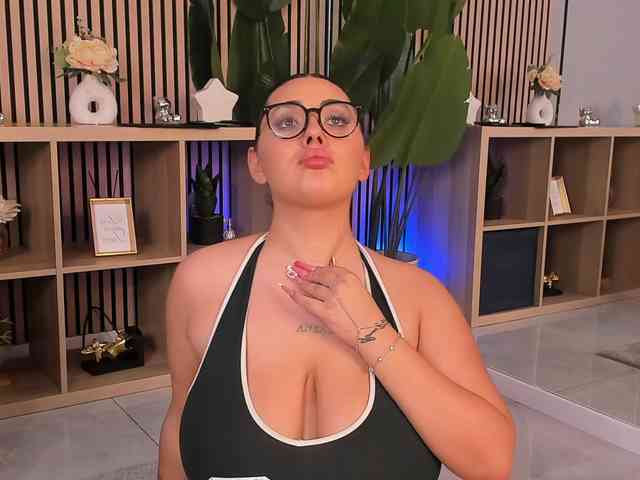 Boobzillaa