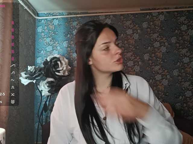 GenovevaRhoad live cam on BongaCams